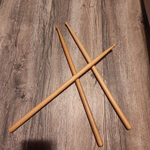 Drumsticks